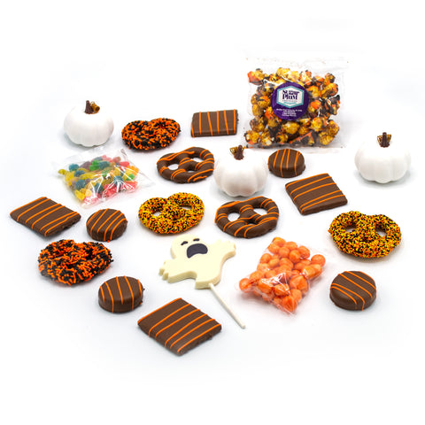Halloween Boo Box – Festive Halloween Snack Gift Box with Chocolate-Covered Pretzels, Cookies, Popcorn, and More | Perfect for Trick-or-Treating