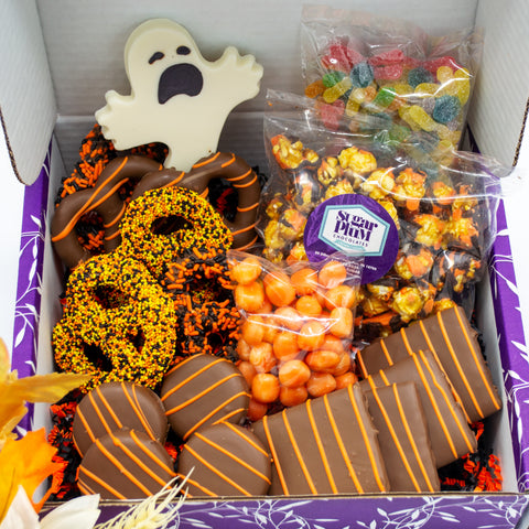 Halloween Boo Box – Festive Halloween Snack Gift Box with Chocolate-Covered Pretzels, Cookies, Popcorn, and More | Perfect for Trick-or-Treating